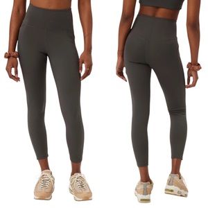 Girlfriend Collective | Compressive High Rise Leggings Moon Gray Size Small